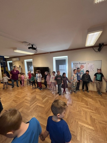 motion_photo_6242868408149454977