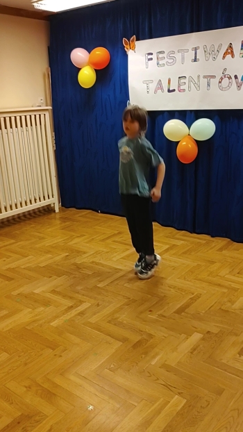 VID 4
